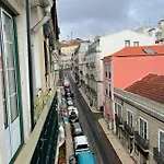 Beautiful Apartment Downtown Lisbon